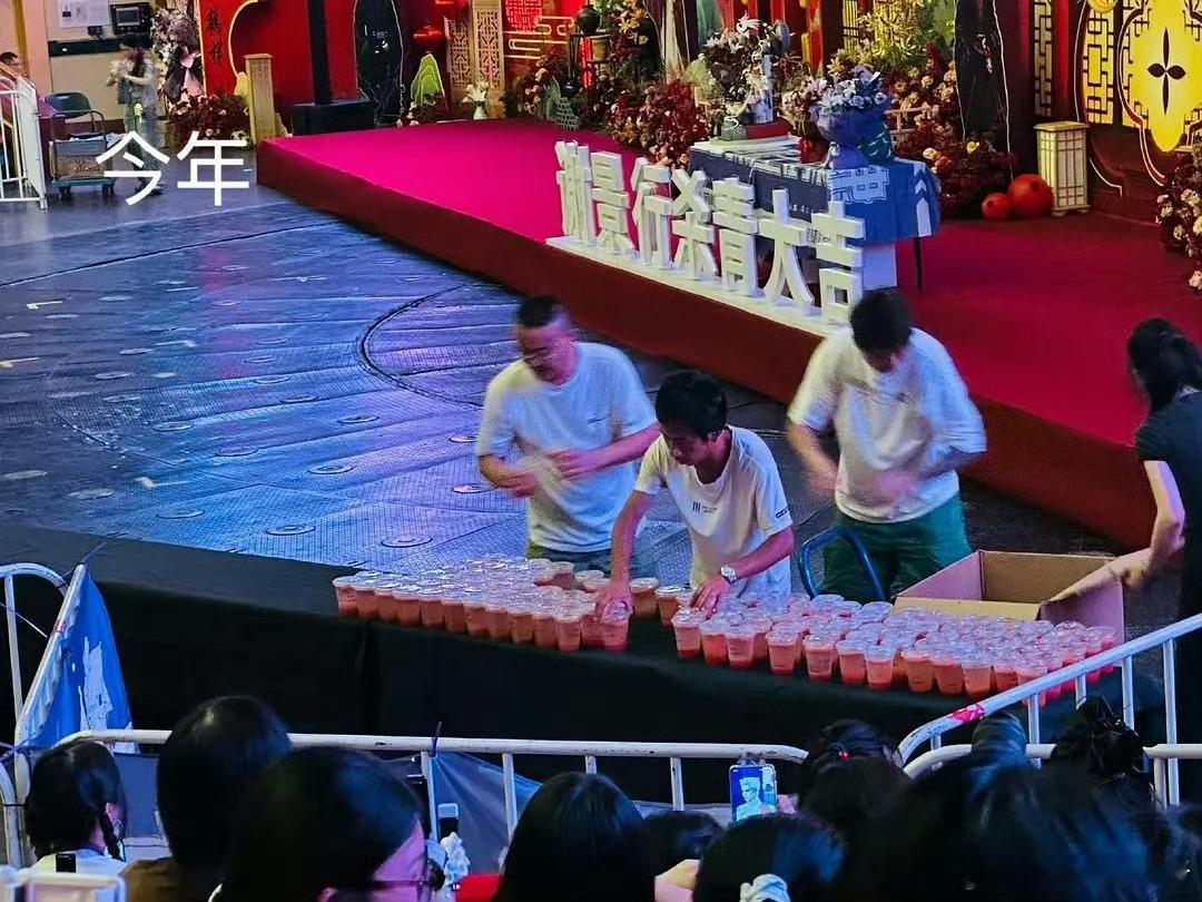 王鹤棣给粉丝的逆应援，杀青大吉啊，辛苦了蹲特辑 