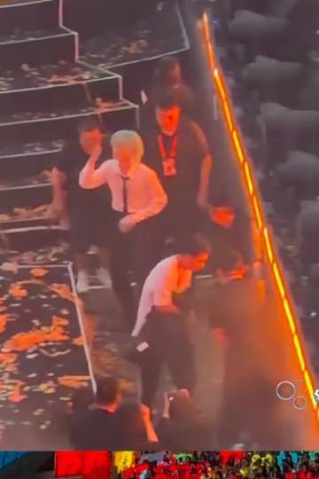 苏新皓还飞吻了飞吻了飞吻了 