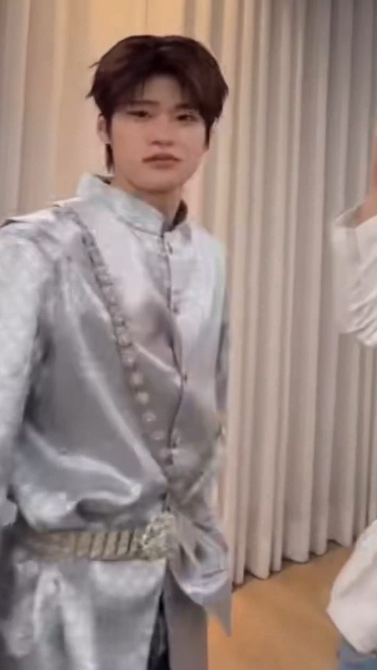 男神这套我想看自拍🤳 