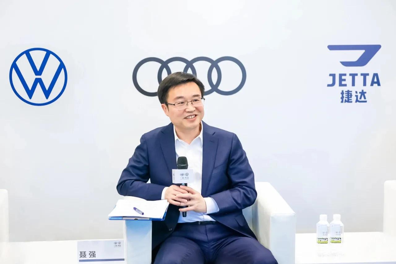 【一汽-大众确定销量目标：190万~200万辆】近日，一汽-大众汽车有限公司（商