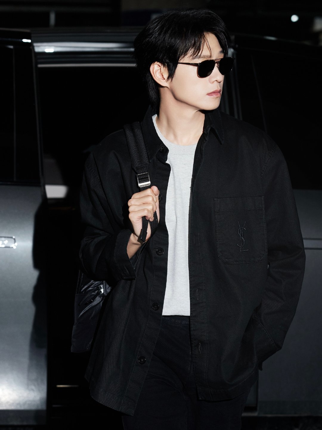 巴黎男装周 Saint Laurent 2026男装春夏大秀将迎来两位中国代表面