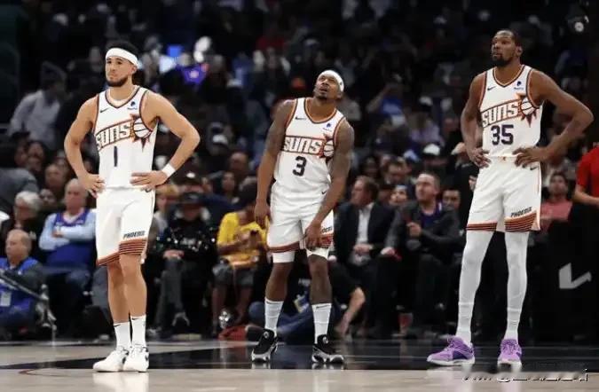 热火距离得到杜兰特！只差韦尔！
据BrettSiegelNBA报道：热火基本已经