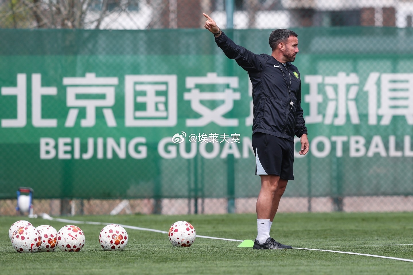 北京国安辽宁铁人vs北京国安 国安助教安德鲁：“热爱变化过程。” 