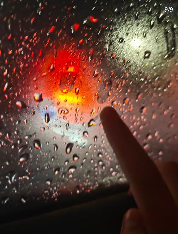 淋漓大雨！半夜读史，读到辛弃疾，读得憋屈，惋惜。

“杀贼、杀贼、杀贼”，他这临