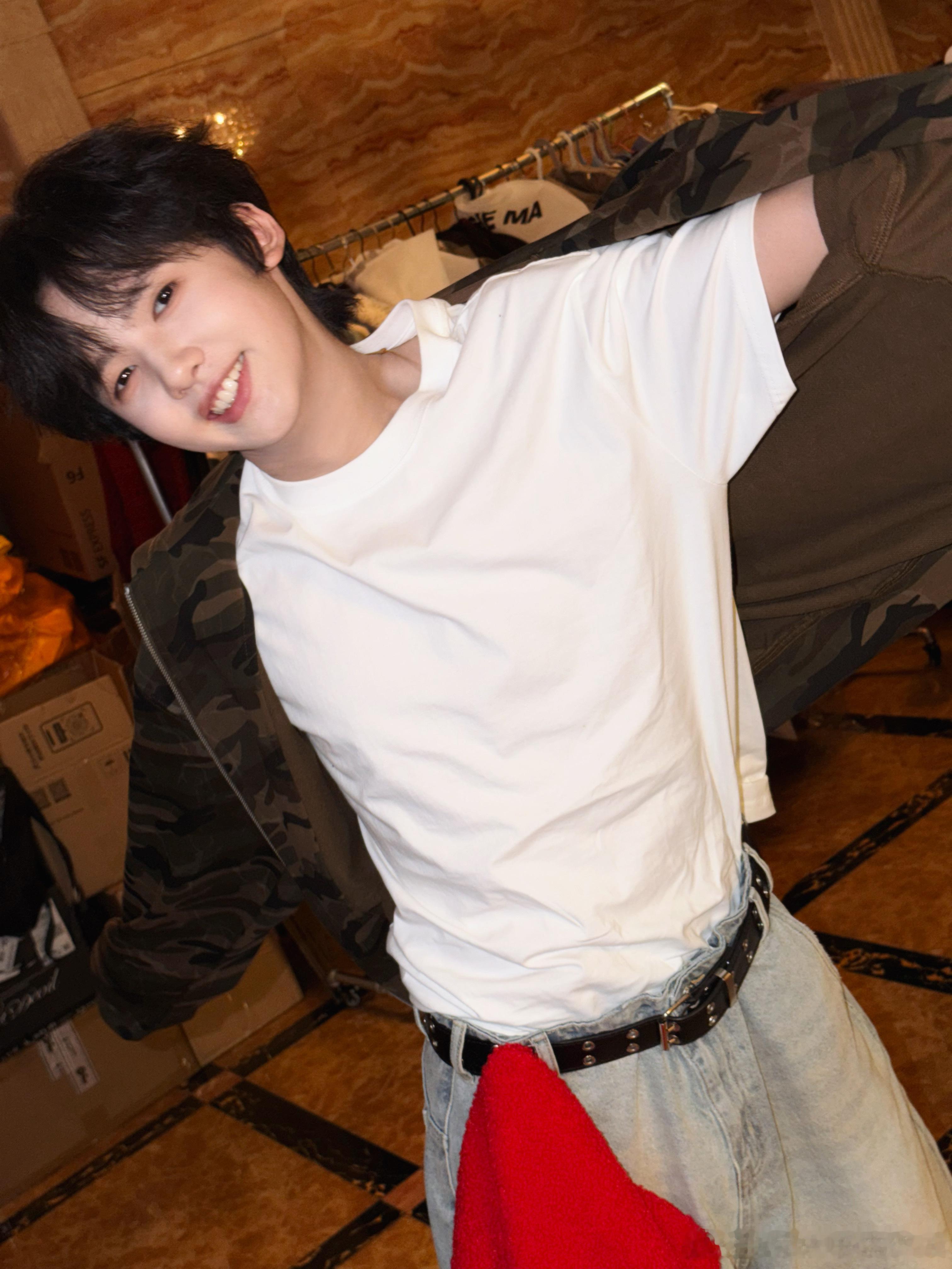 猪儿终于出现了 妈妈一点都不哭 一点不冷 一点都不累