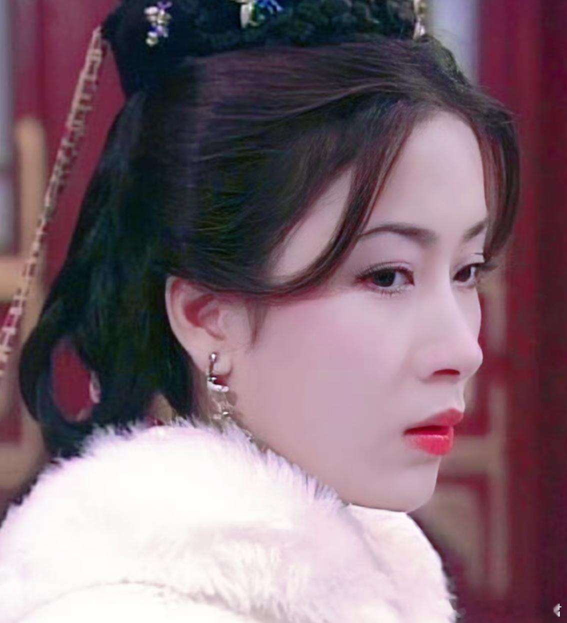 杨怡[超话]  TVB港剧 天子寻龙杨怡 慕容雪杨怡古装好美[色]杨怡杨怡杨茜荛