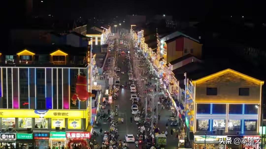 荆州年轻人扎堆的川味火锅麻辣烫东北菜 好吃不贵超对味
 
还在为吃什么纠结？荆州