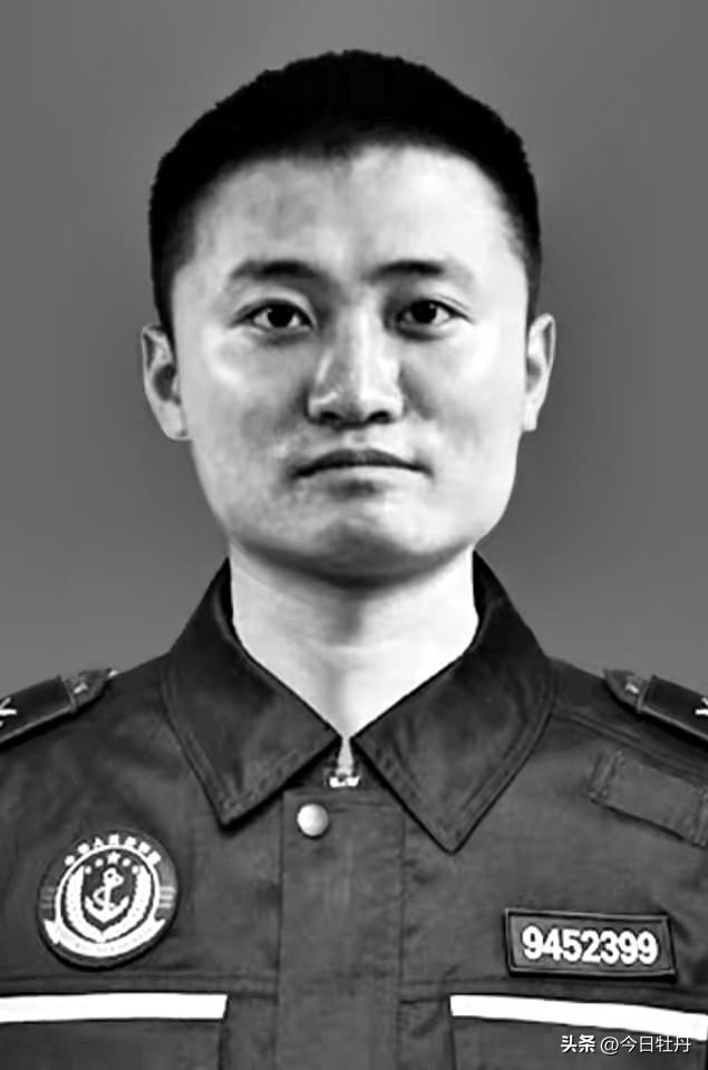 请记着他们的名字：衣昕玉、程龙！
衣昕玉烈士和程龙烈士牺牲时分别为22岁、25岁