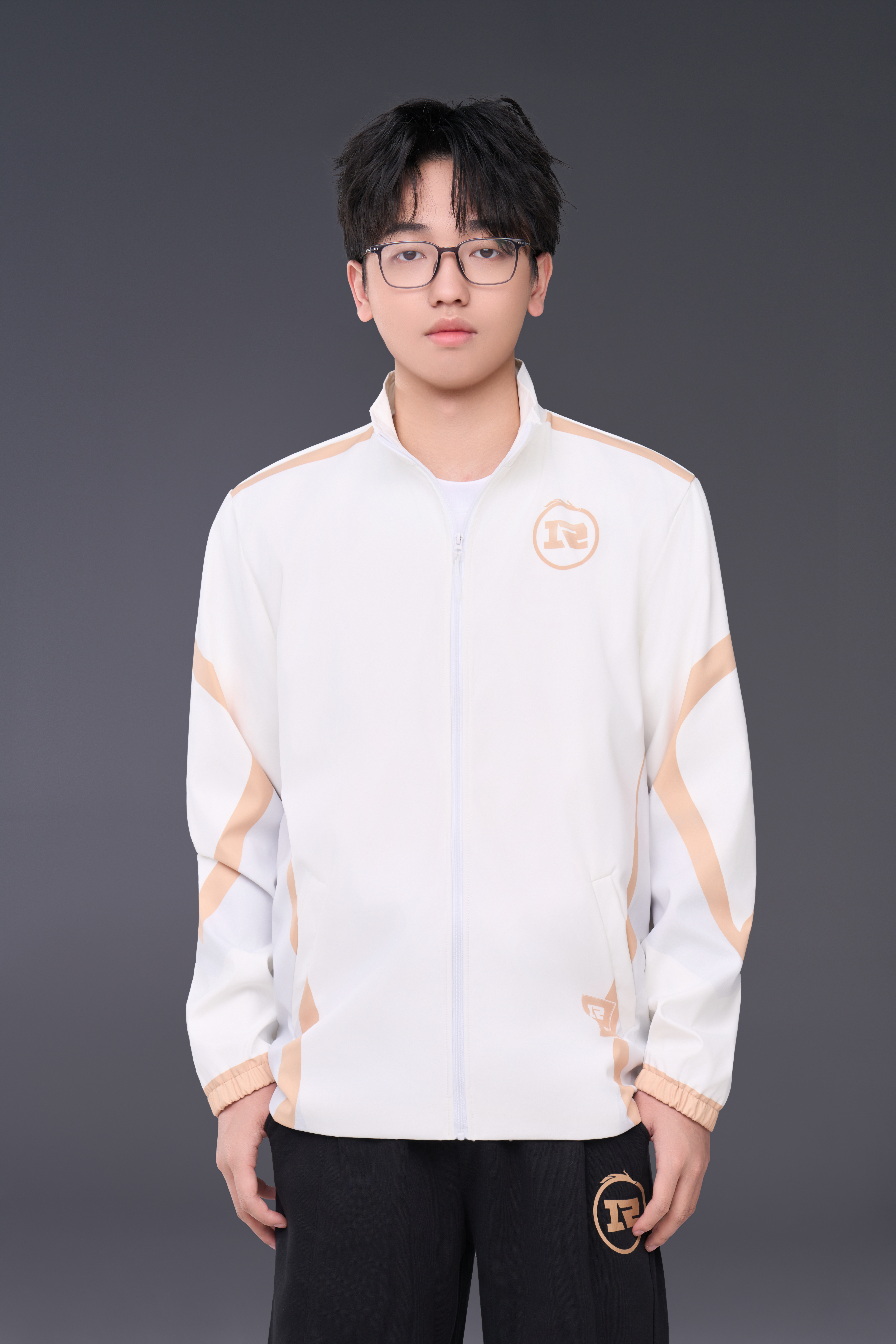 【上海RNGM 2026KPL夏季赛定妆照  】整装完毕，蓄势待发，新赛季冲！上
