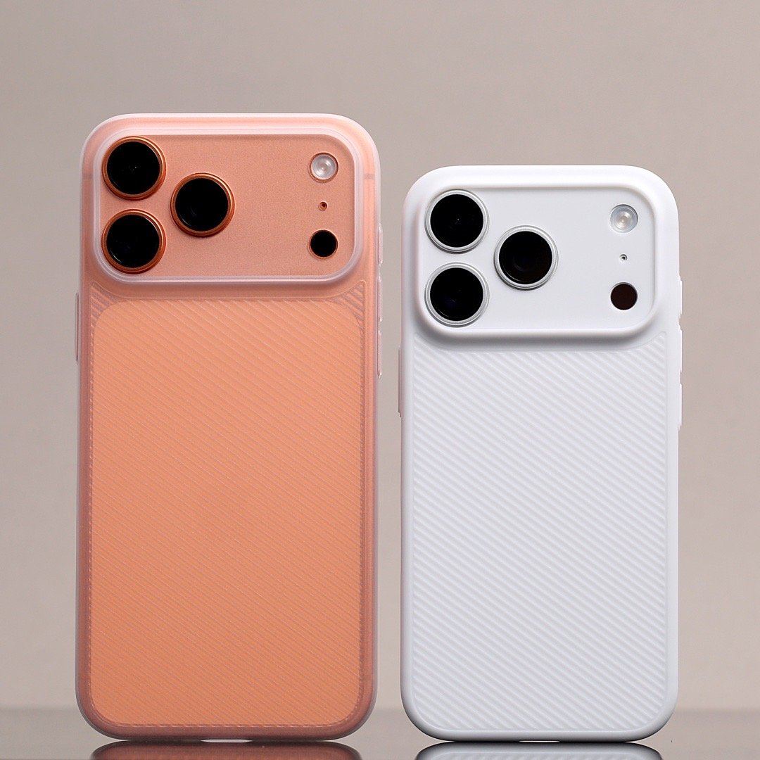 iPhone17Pro/17ProMax 现在上架的超薄波纹跟超薄亮面晶透这些是