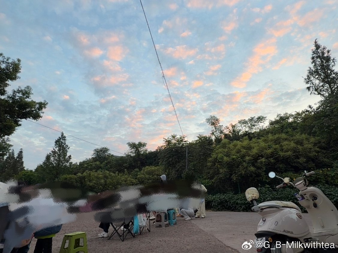 依旧天亮还没下班[晕] ​​​