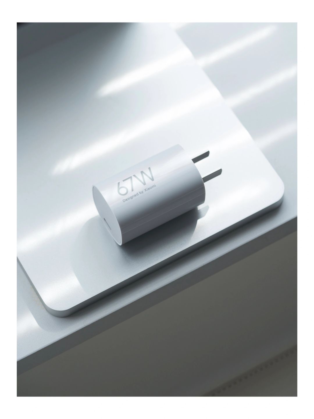 这就是小米价值200万（logo）的🔋充电头？