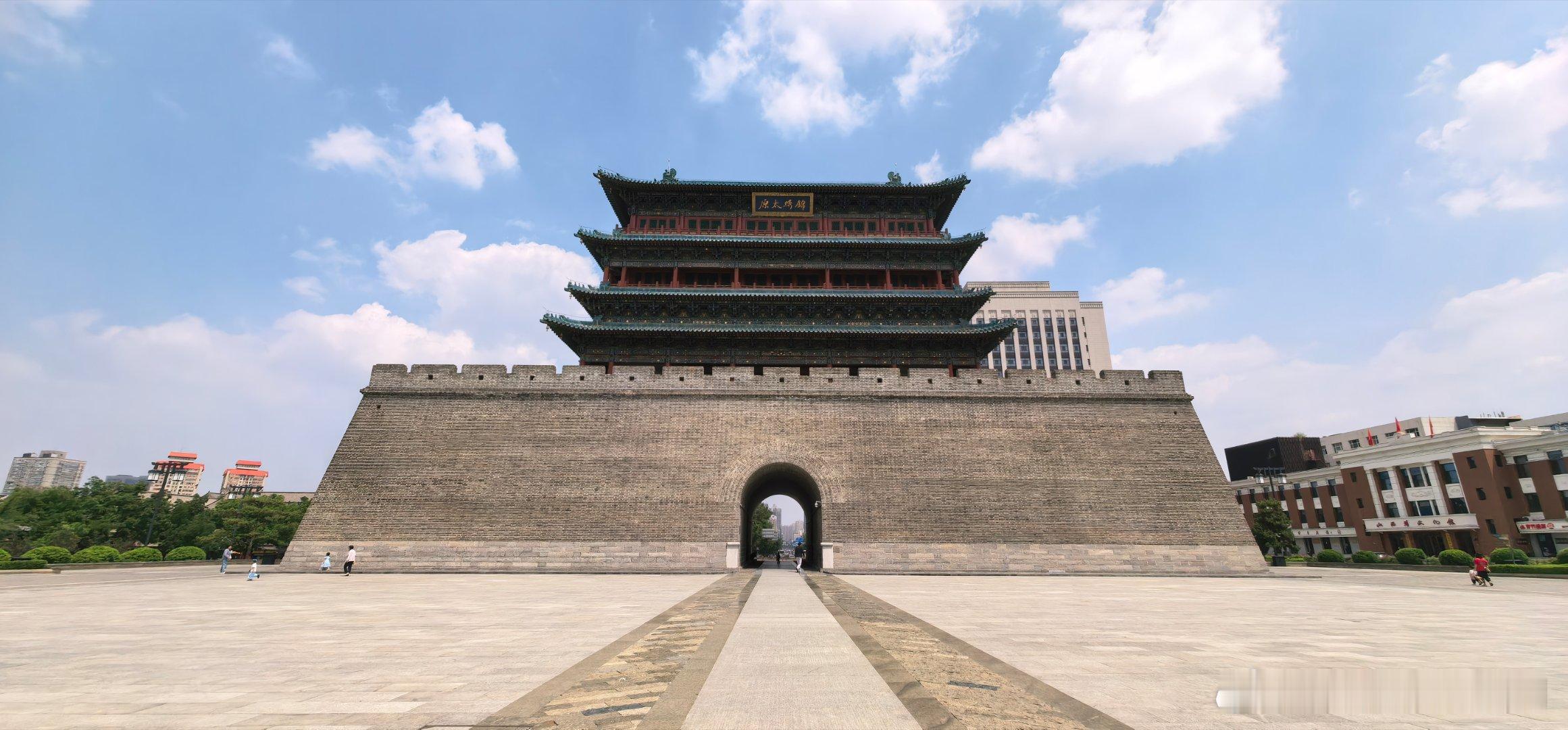 此刻  太原五一广场 
