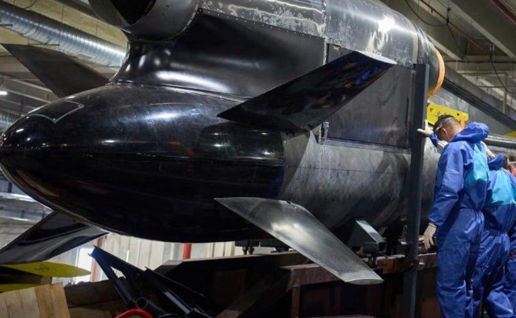 【乌媒：乌克兰的“火烈鸟”导弹比“战斧”更优越】

乌克兰“独立报”表示：尽管泽