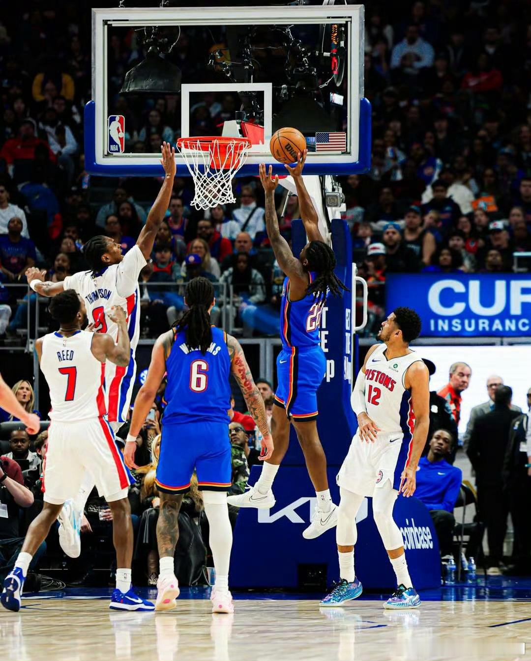 明天雷霆出战掘金，主任足够大胆。原来是亚历山大确认出战了。难怪主任如此凶猛。但是