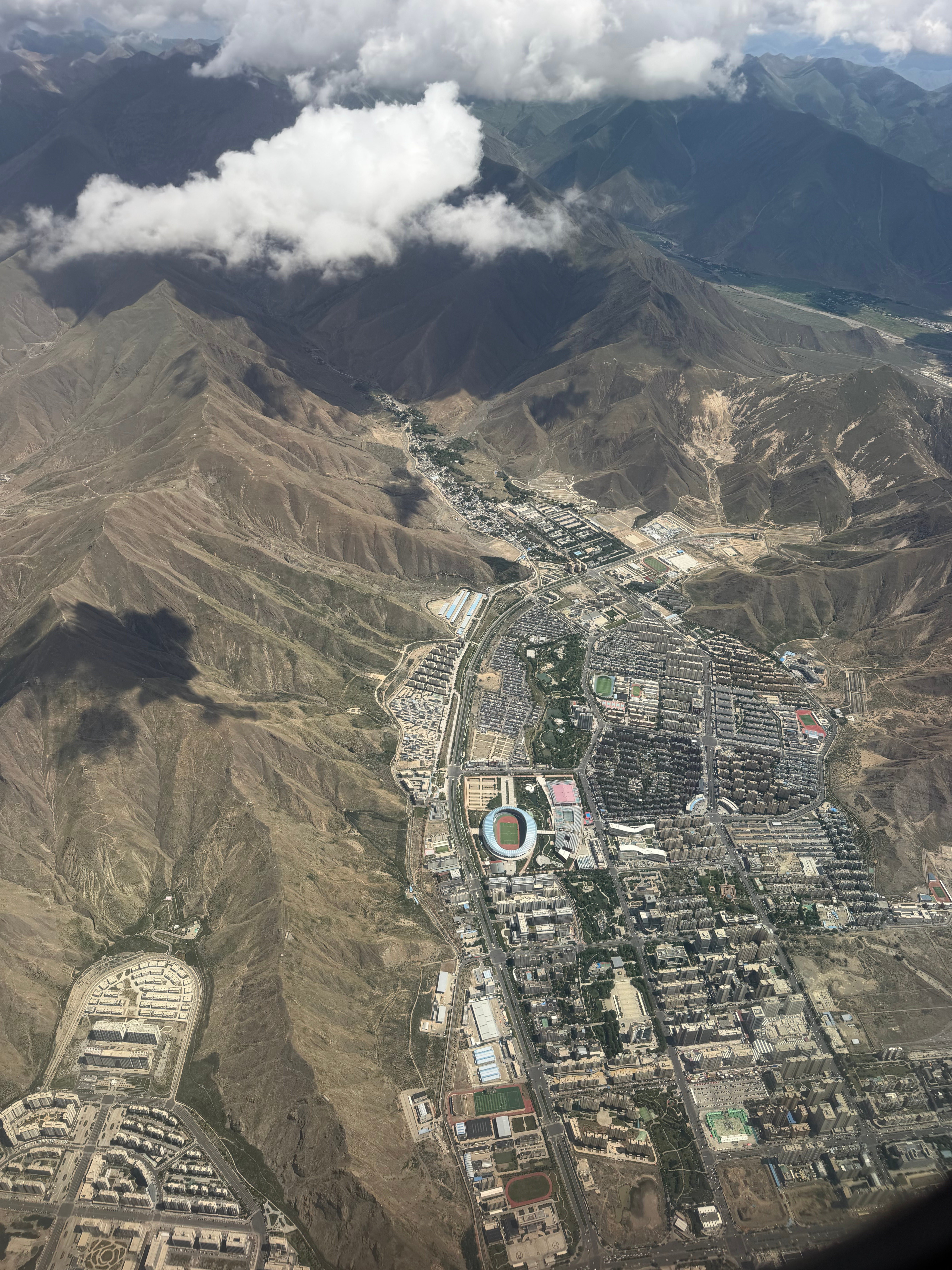 一番波折来了拉萨 山南