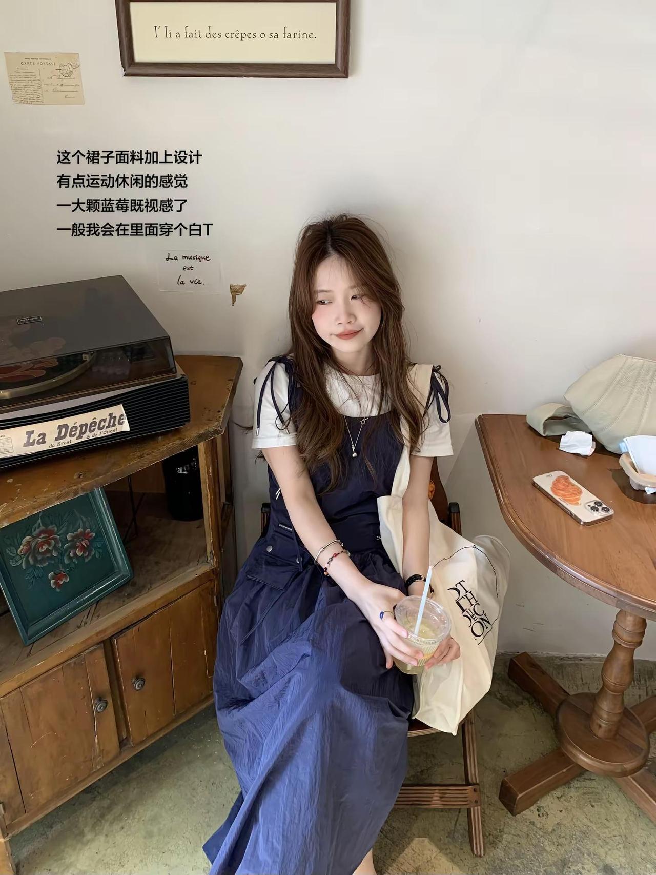 生活和穿搭都五颜六色。生活和穿搭都五颜六色 我变美的那个夏天 夏天的味道