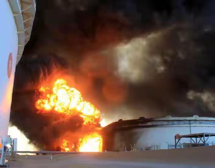 乌克兰发起大规模袭击，普京不忍了，俄军收到一道指令