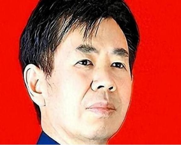 军事专家戴旭曾经有个观点，很扎心。他说我们航母下水，五代机上天，导弹快到没影，家