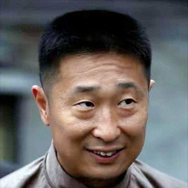 面相不会骗人：沈腾的眉头，藏着一代喜剧人的“不服”