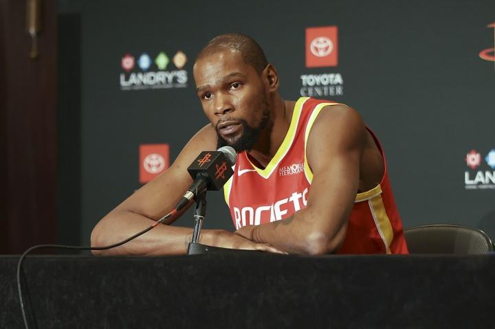 火箭上限不只看杜兰特！美媒点名范弗里特：他恢复几成太关键
看NBA上咪咕视频，《