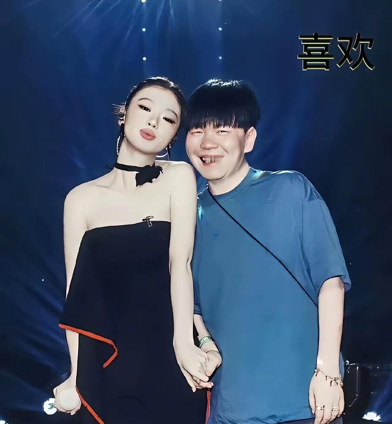 我现在还是
有点不太明白，
为什么单依纯那么相信常石磊，

他们俩的关系，怎么看