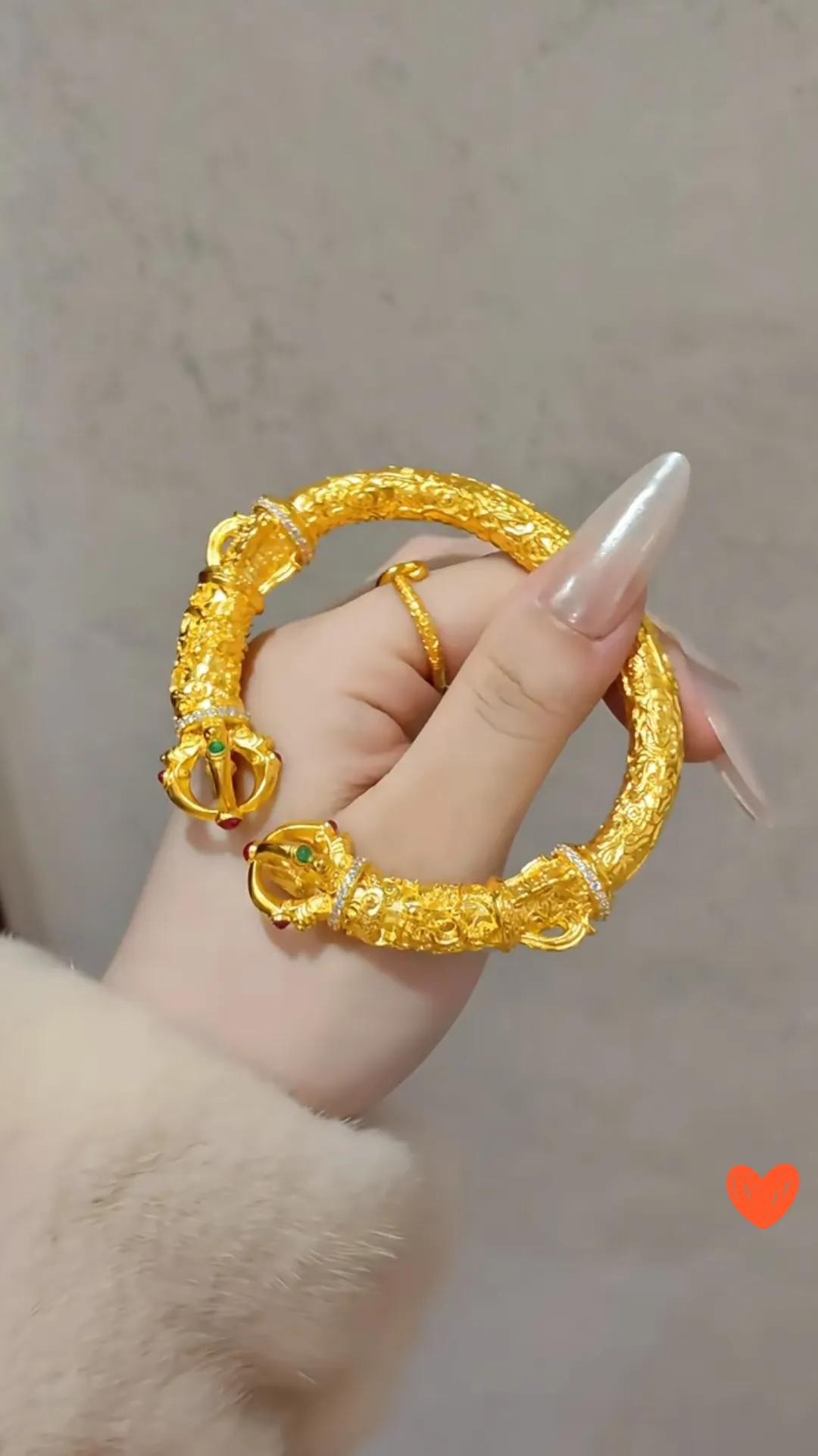 5年前随手买的金镯子，今天卖了比翻倍还多！🤓

5年前在老凤祥2.3万入的60