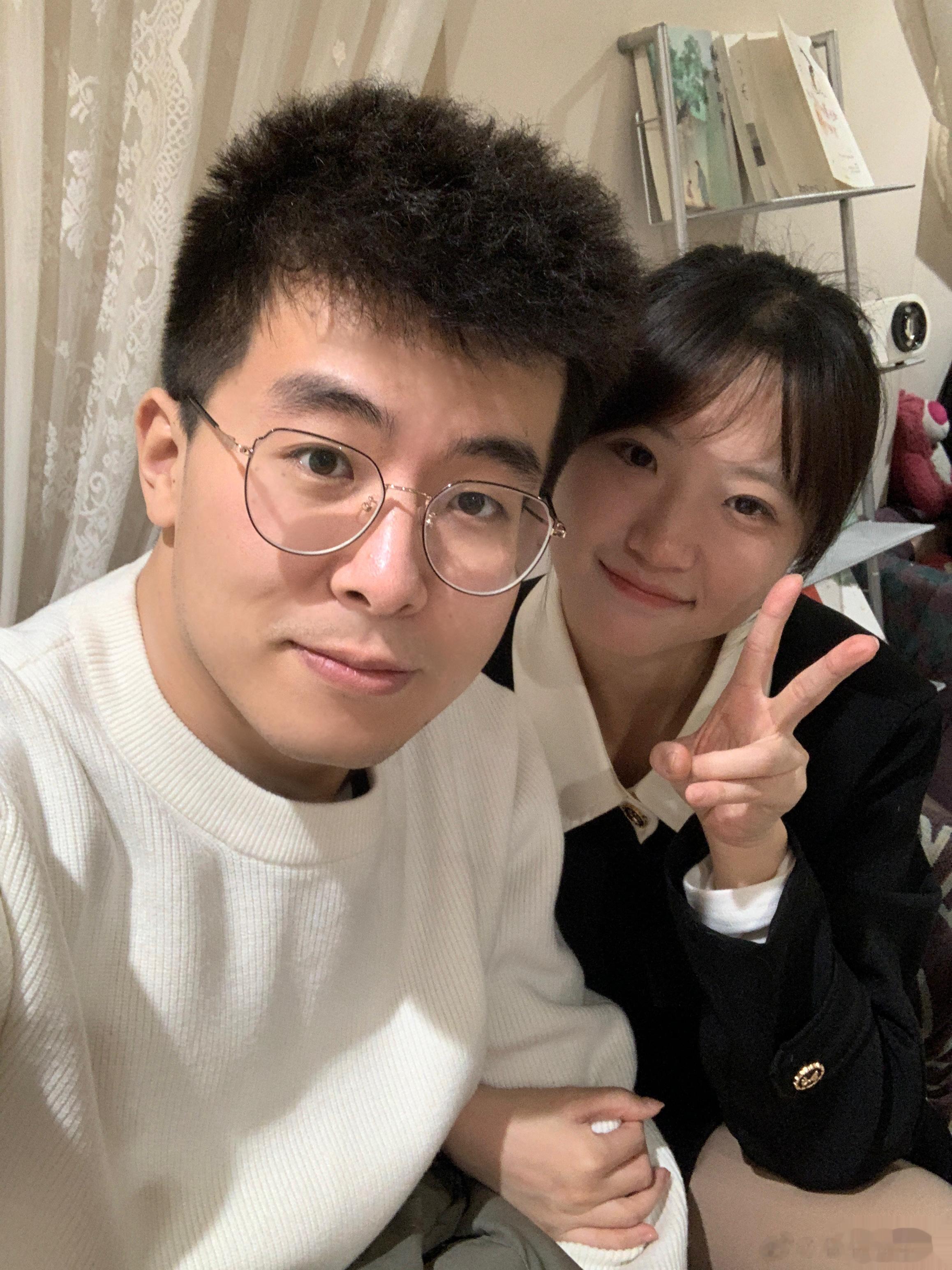 #小刘同学和小陈同学的故事# ​​​