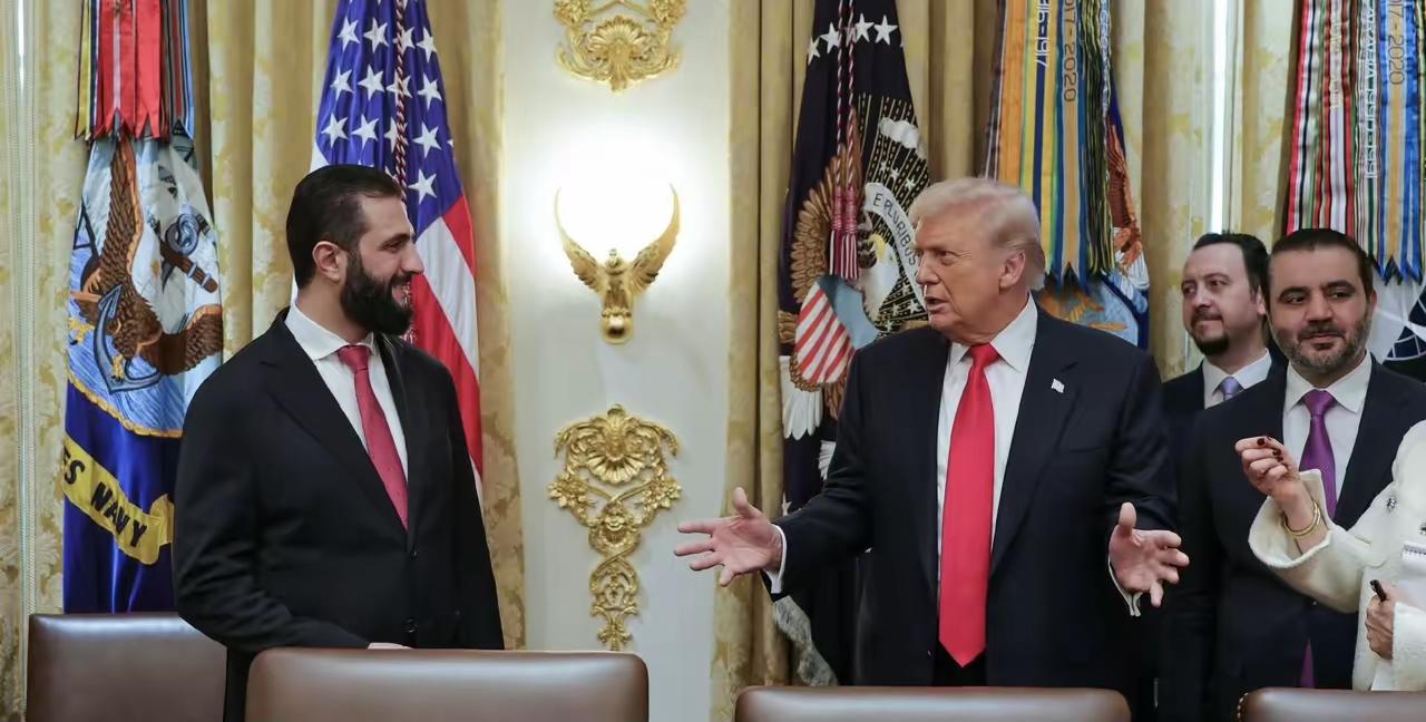 特朗普接待朱拉尼的时候，想过被朱拉尼杀害的美国大兵吗？想过被朱拉尼运用过的人体炸