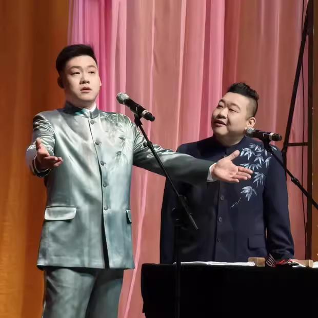 天津市曲艺团将于2月21日，在徐州音乐厅上演新春贺岁相声专场；崔哲、刘国君，辛曲
