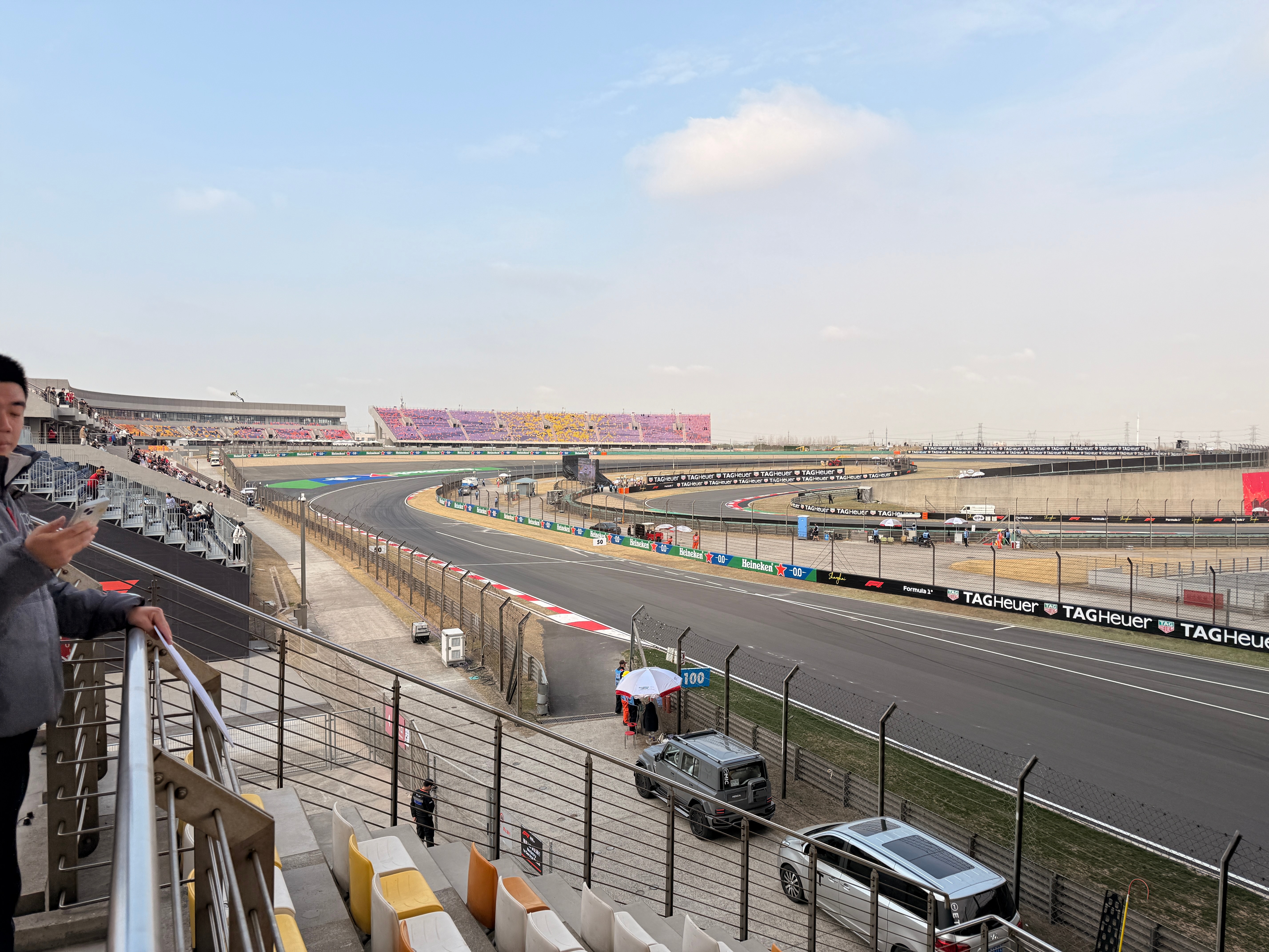 F1中国大奖赛第一次线下观赛话说再努力五年能不能去paddock看比赛