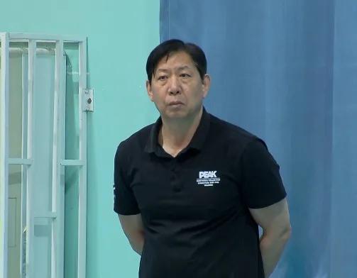 王宝泉：与上海女排的首回合决赛会以打满五局来备战！
面对即将打来的决赛，天津女排