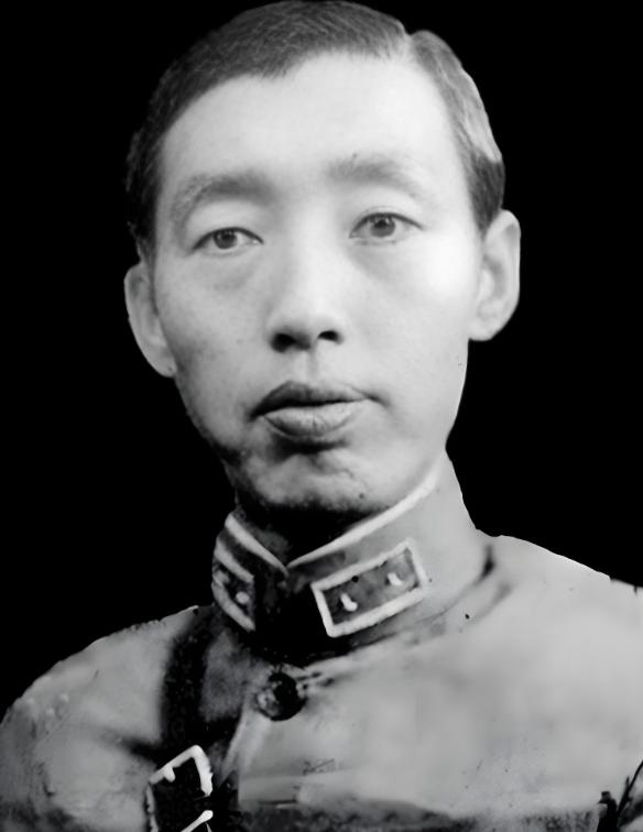 1940 年，军阀石友三在黄河滩被结拜兄弟高树勋推入土坑活埋。消息传回府邸，刚进