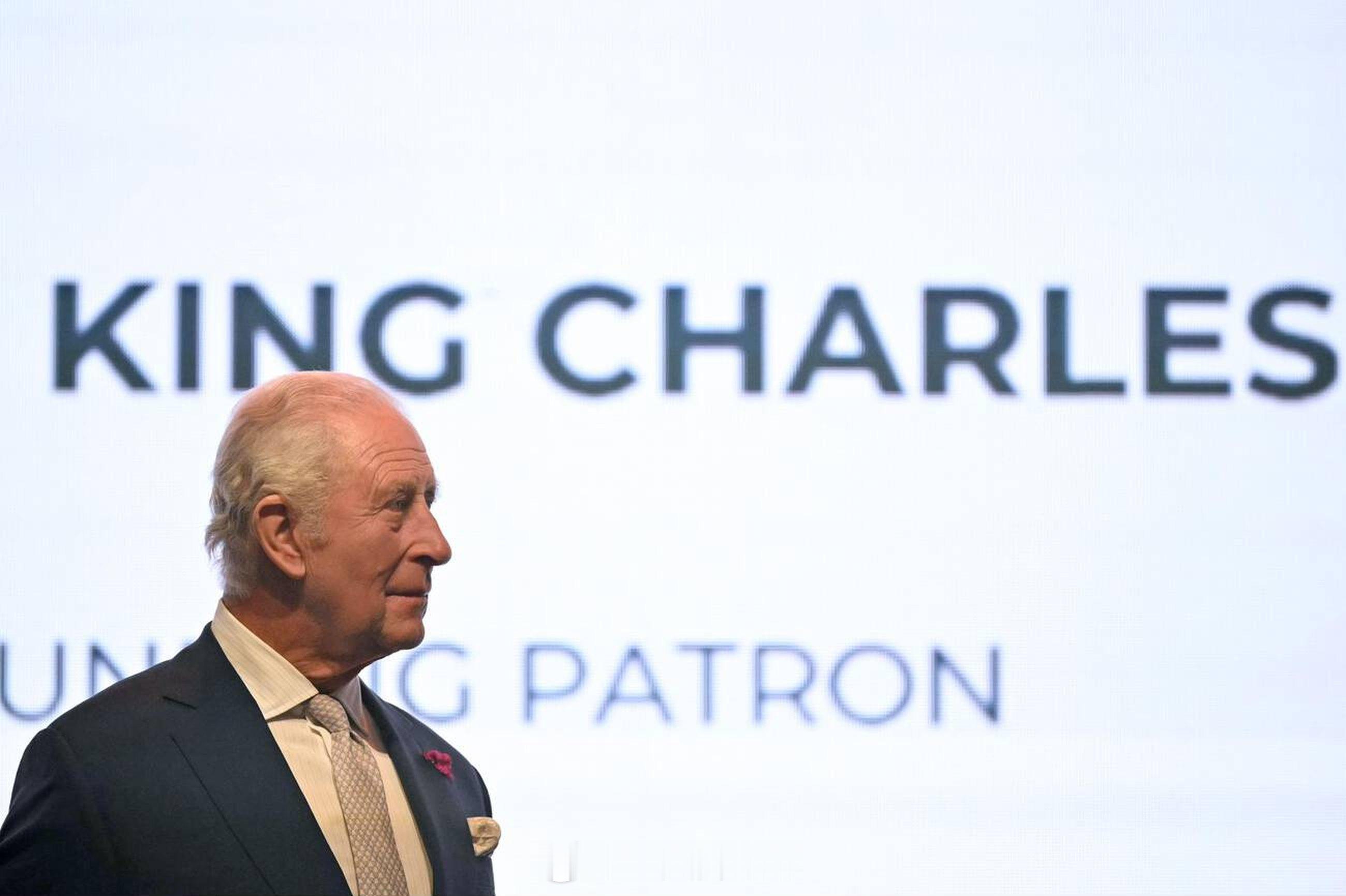 英国王室  2026年6月9日，查尔斯三世在伦敦半岛酒店参加英国亚洲信托招待会。