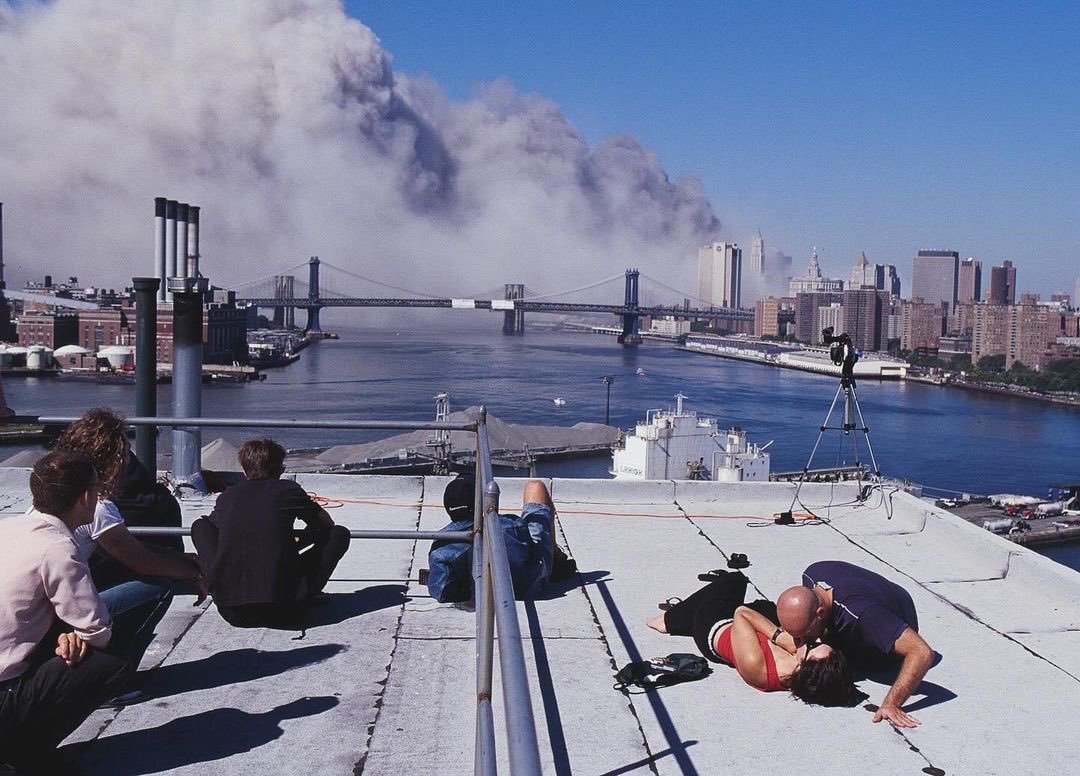 911事件发生时，一些还处于休闲状态中的纽约市民。 ​​​