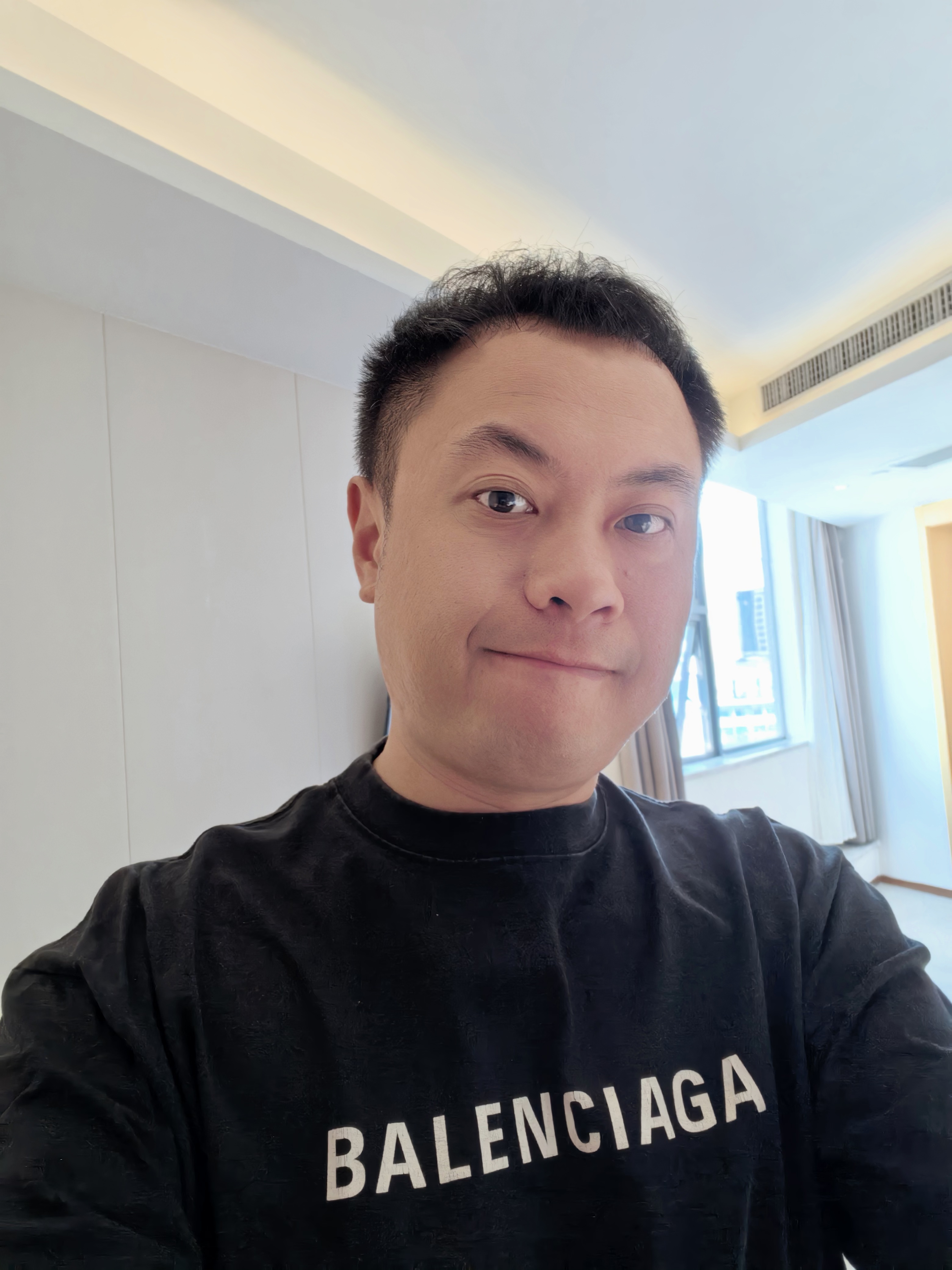 今天去参加比亚迪粉丝嘉年华！我打扮成这样可以吗？ ​​​