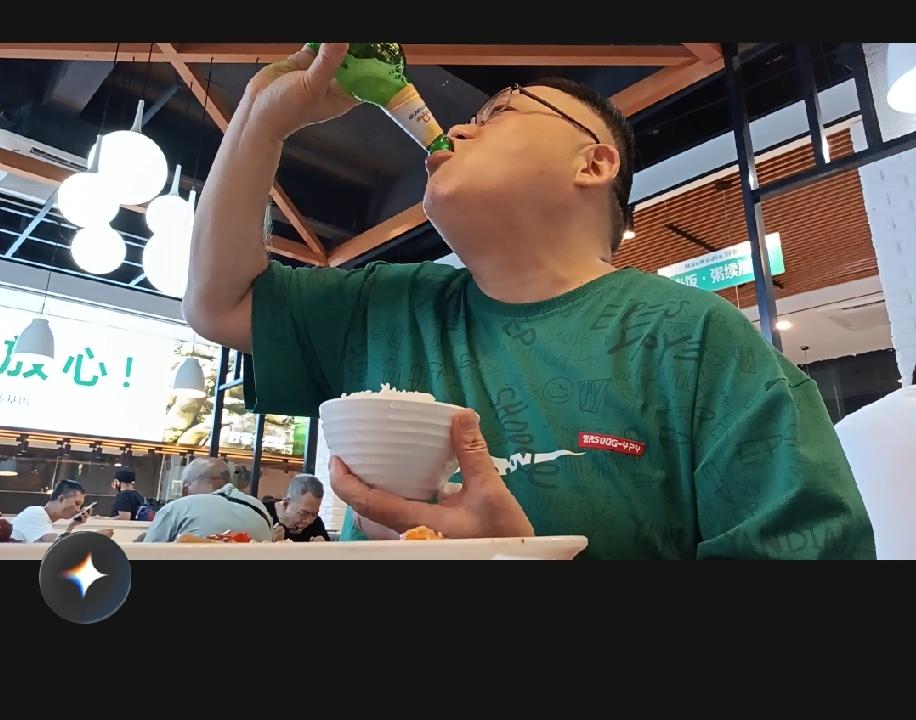 打麻将时间过得真快，眨眼就到了6点半，已是万家灯火，又到该吃晚饭的时候了。

三