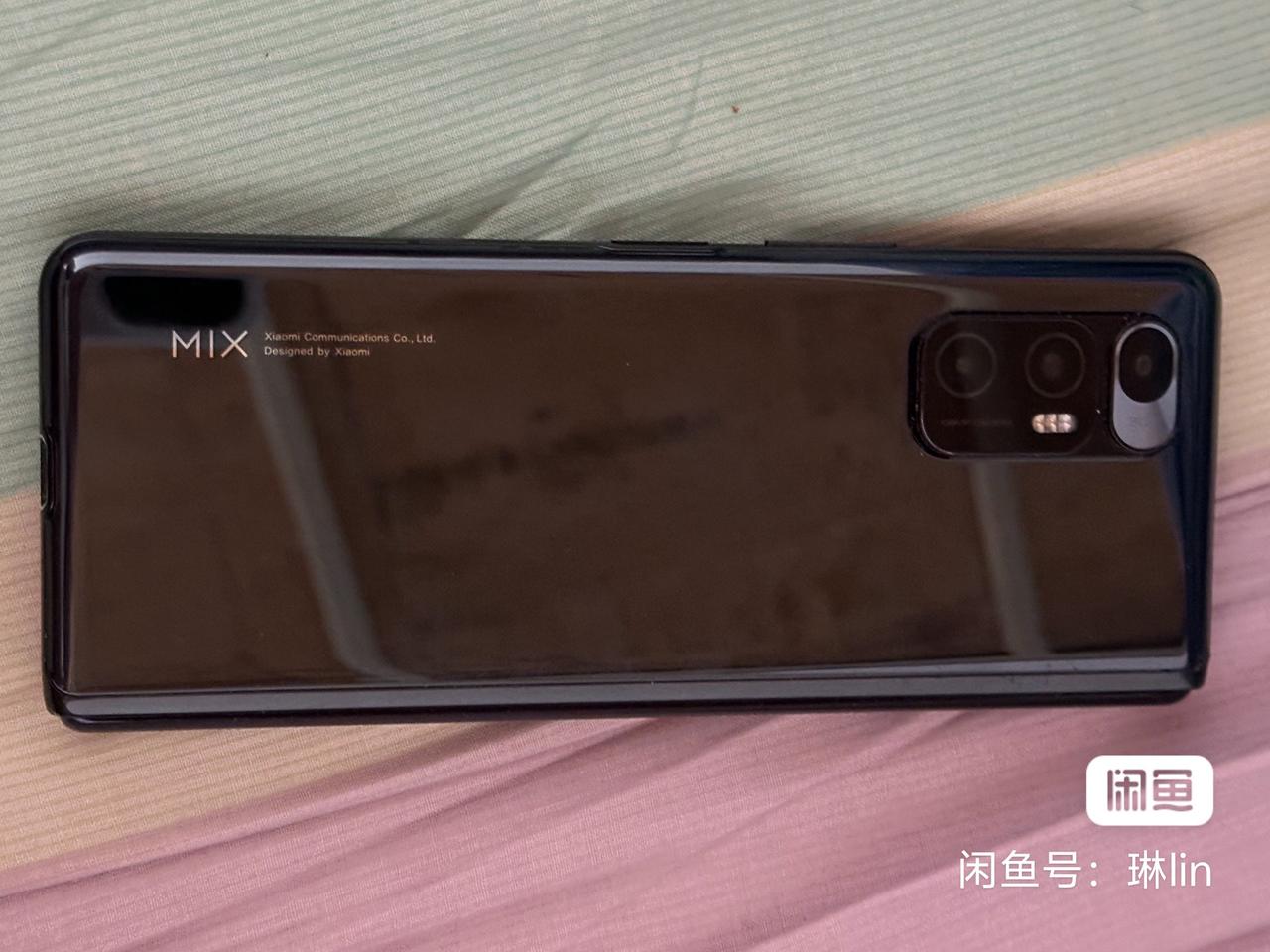 挂在闲鱼的小米12s ultra12+512版本一直卖不掉，我就想如果网友有合适