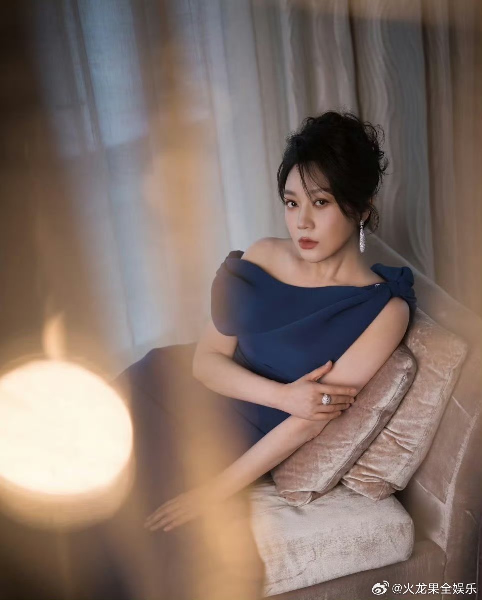 总导演说花少8网传一半是真的导演亲口认证了，网传名单里有一半都在邀约范围内，看来