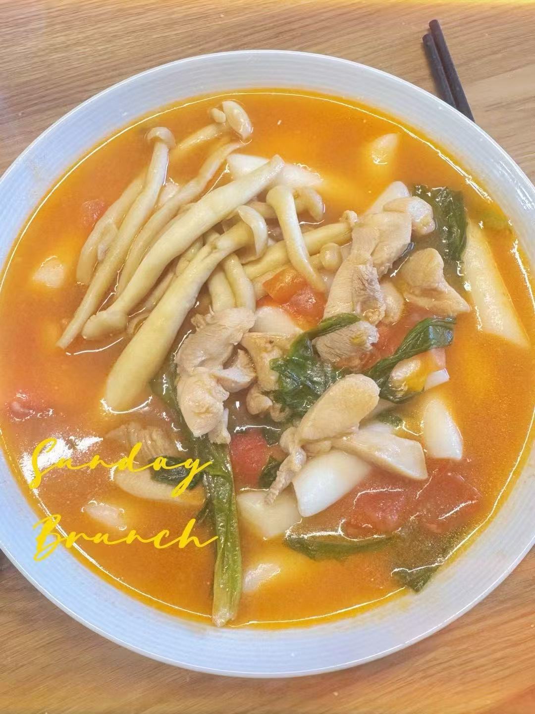今日份的晚餐，都是我喜爱的呀再配上一碗米饭🍚太好吃了呀哈哈哈 