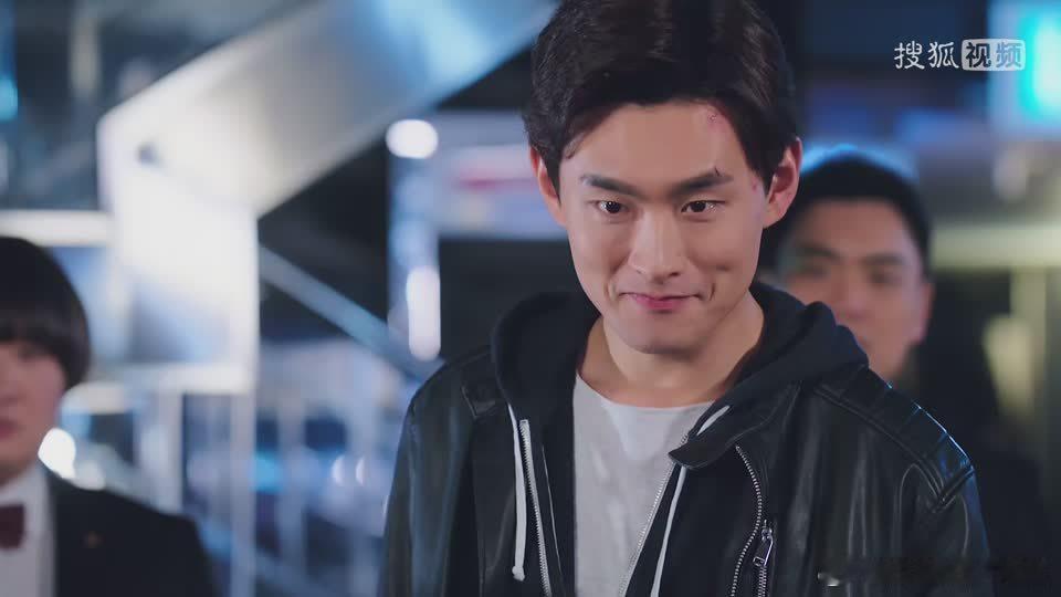 真小狗来的吧眼睛就这么亮的看🥺 