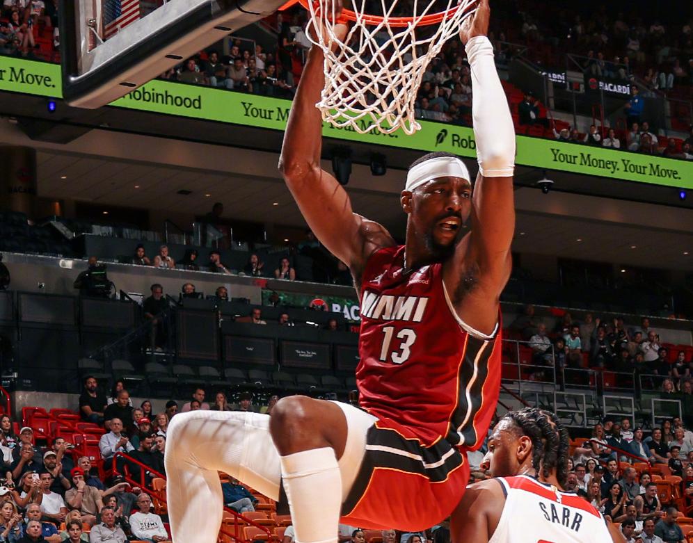 没想到，20年后，科比这一记录被打破了。

2006年1月22日，很普通的一天，