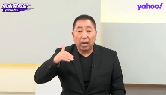 “两个中国人的对话”——唐湘龙在政论节目里接住的这五个字，像一颗石子砸进岛内舆论