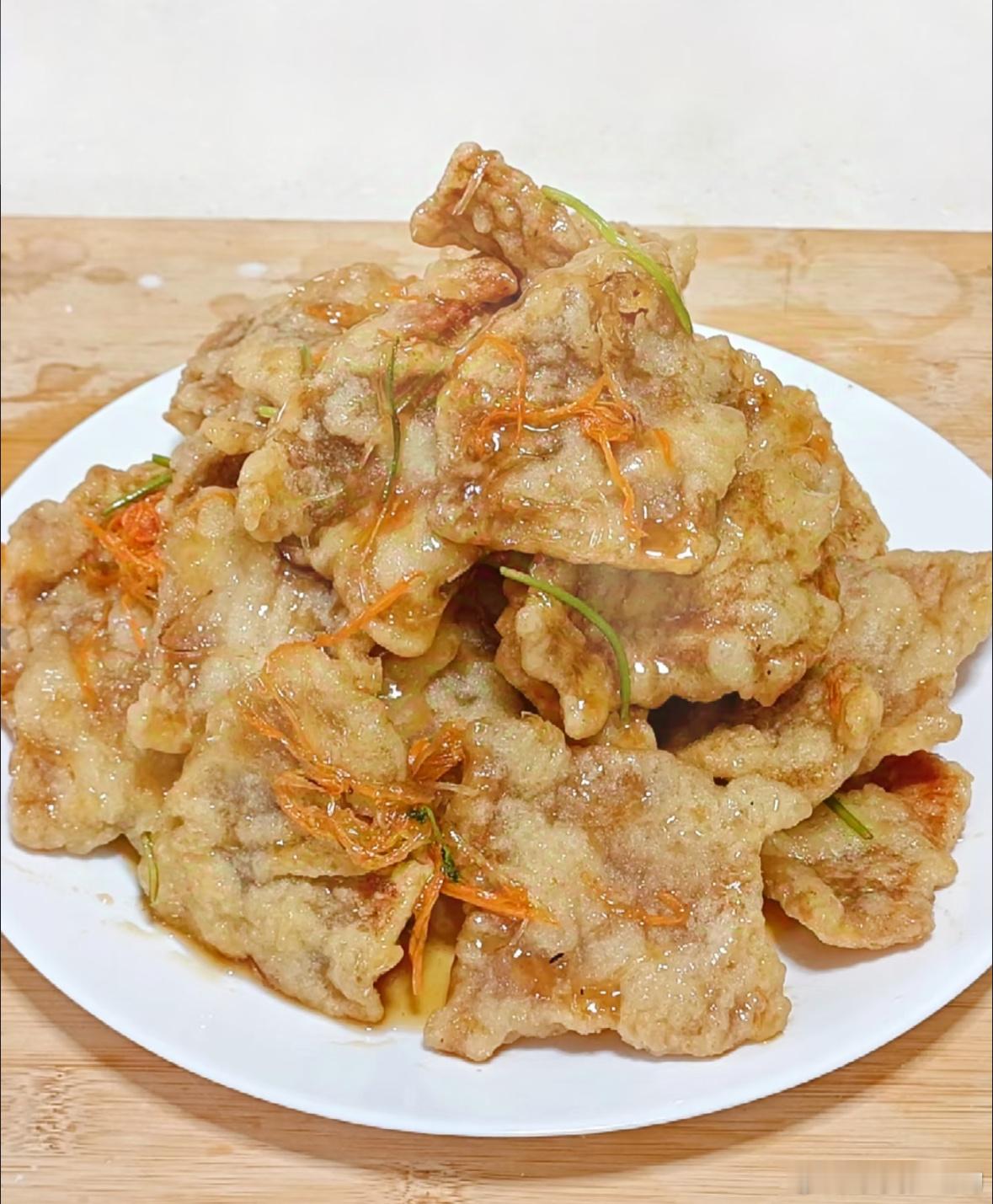 今天我的晚餐是：法式枫糖浆风情软炸香嫩猪排 ​​​
