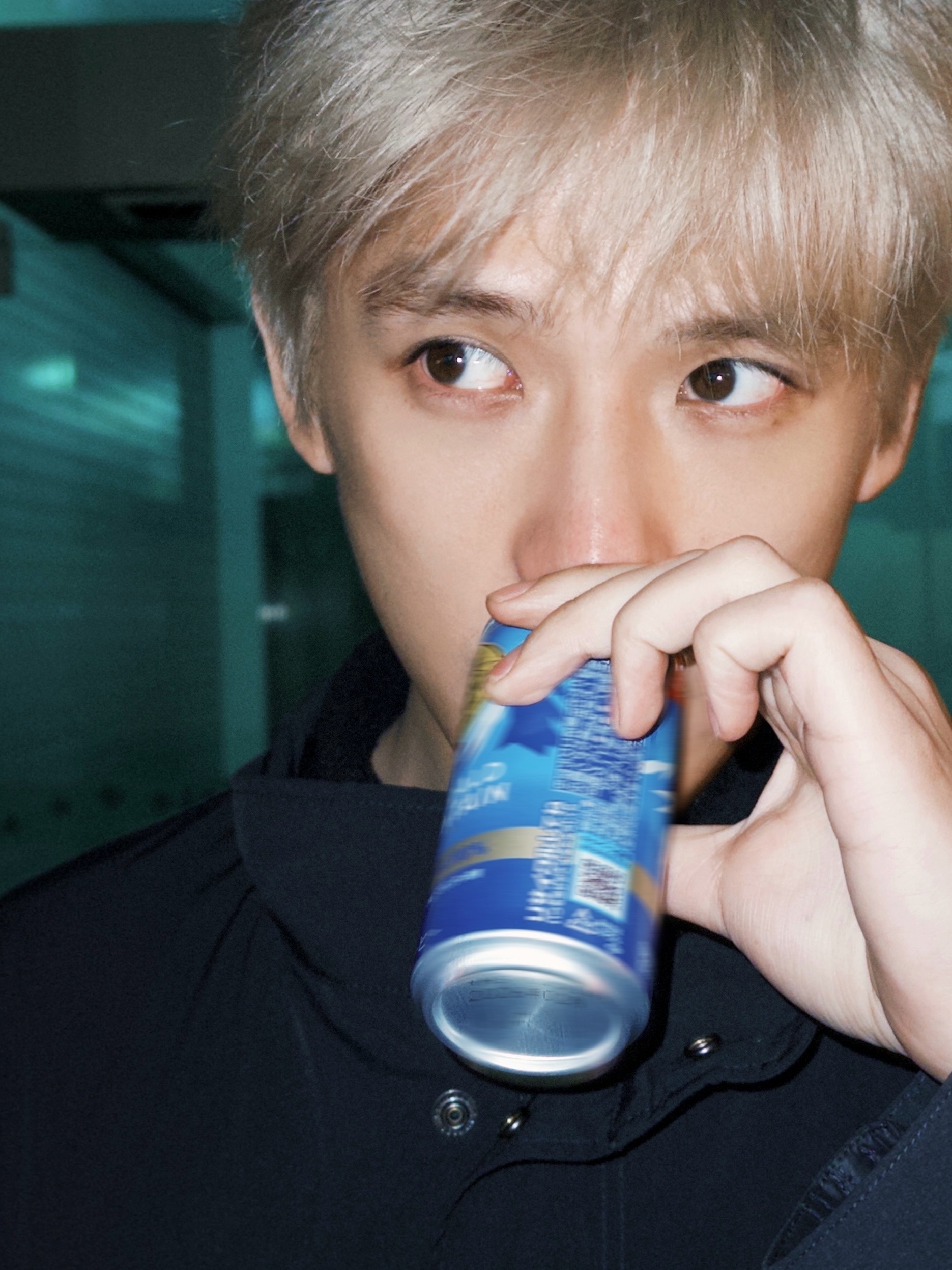 王安宇  王安宇季清和 你眨一下眼睛，就翻阅了我心里的春夏秋冬。