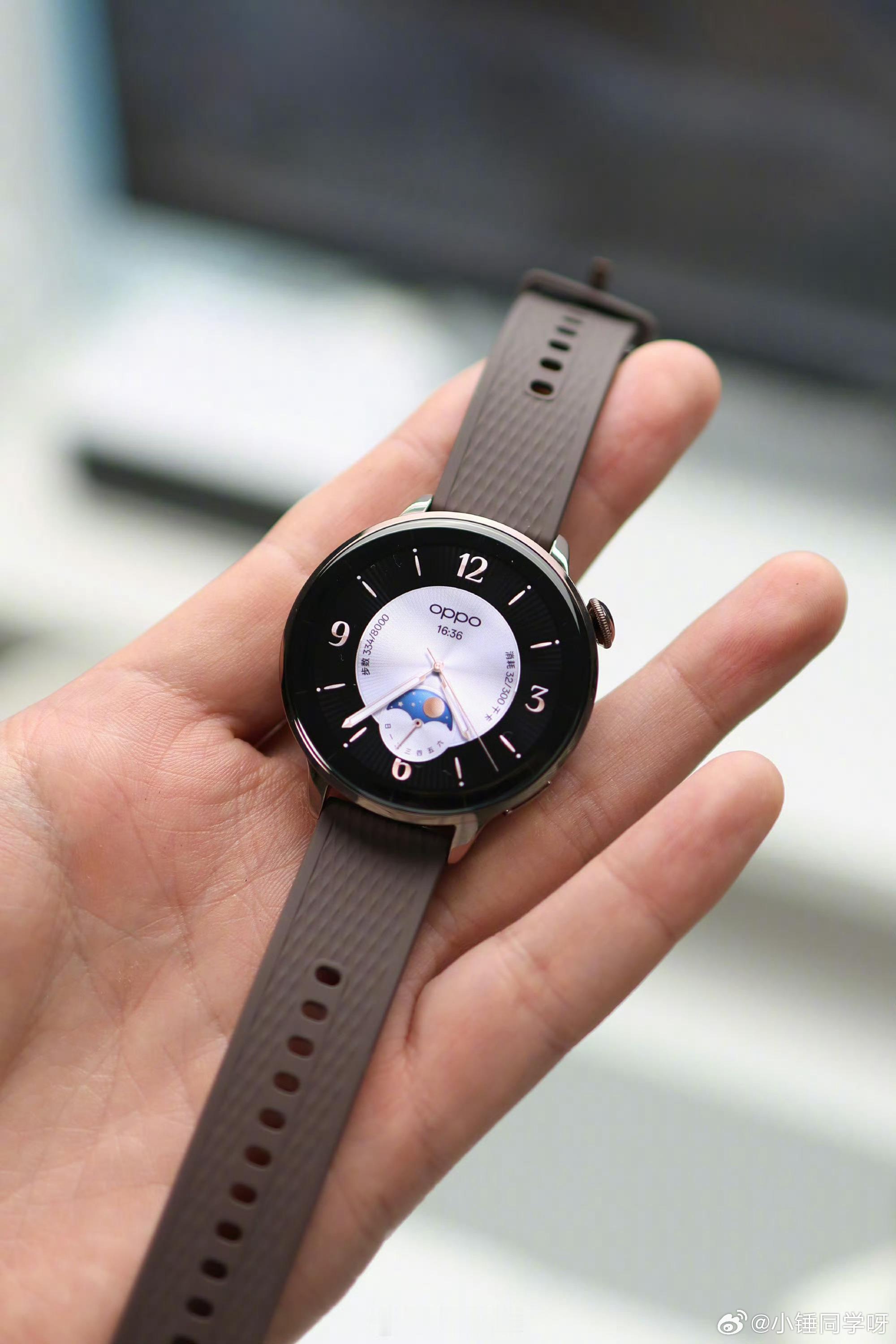 谁杀死了驾校OPPO Watch X3 Mini摩卡棕越看越耐看。比起亮眼的金银