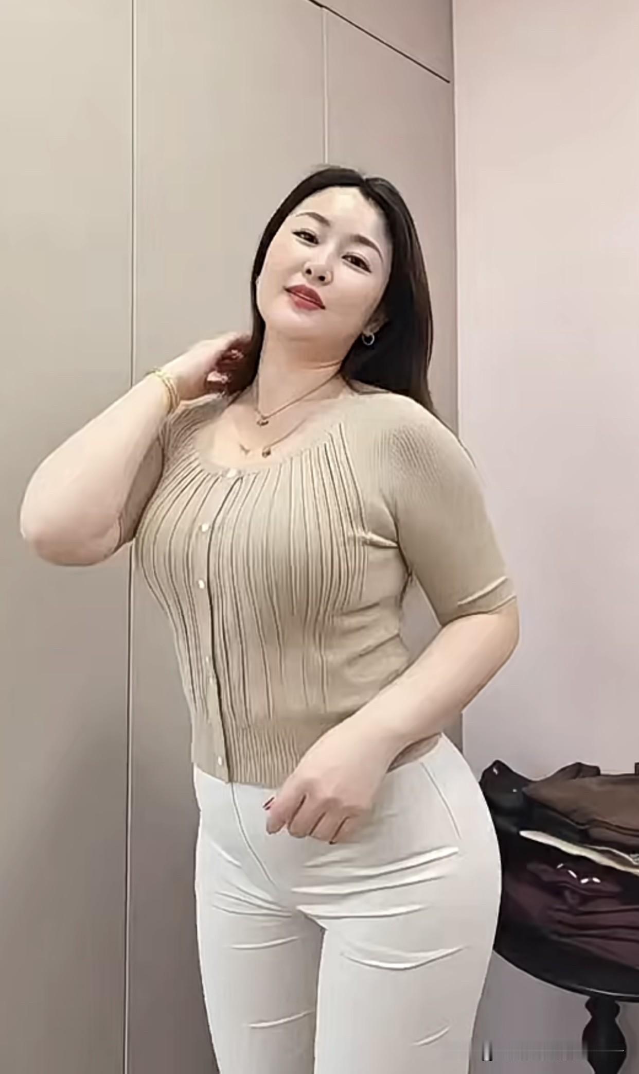 记录我的2026这才是极品熟女啊