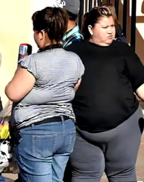 在美国，身材比工资单更能暴露一个人的阶级
美国心脏协会去年公布过一组数据，全美超