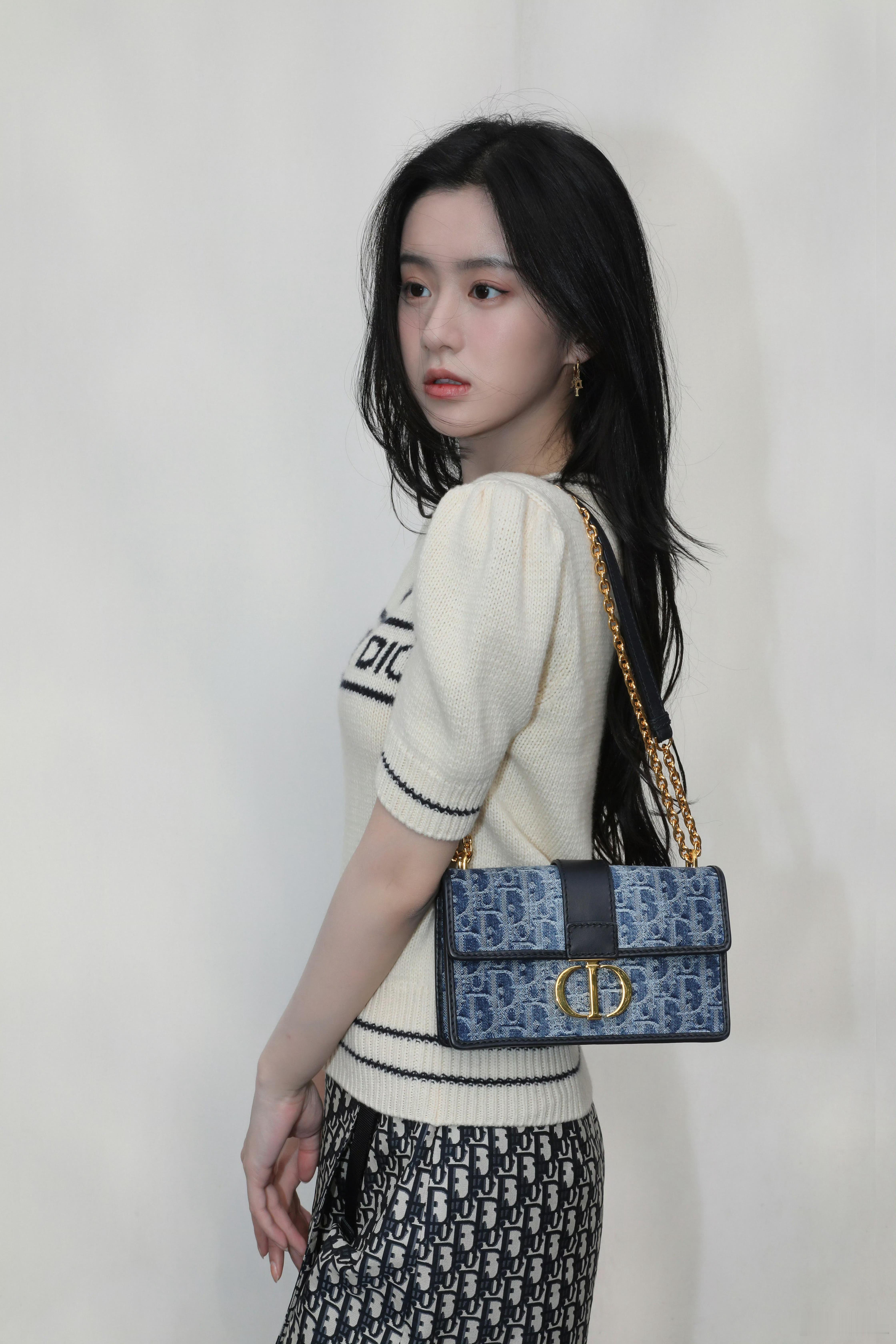 包上恩 👗 时尚街拍，纯欲美丽 ​​​