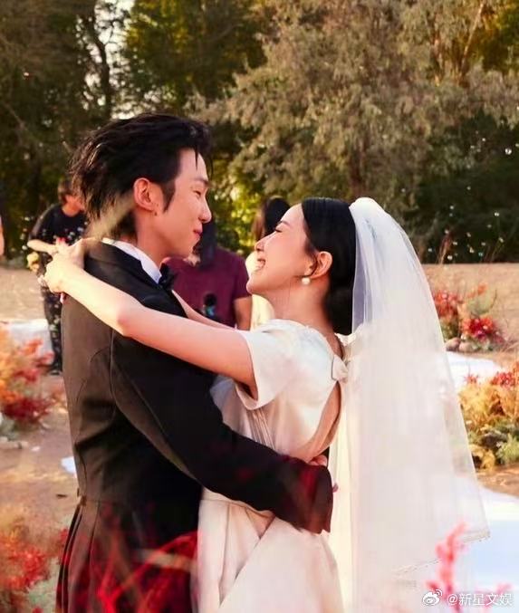 参加白举纲婚礼的明星参加白举纲婚礼的明星有！出席白举纲婚礼的明星 ​​​